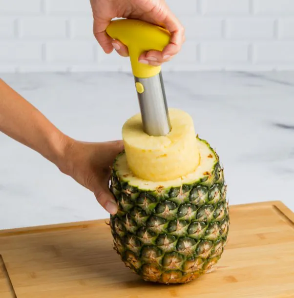 Remove the Core of Pineapple